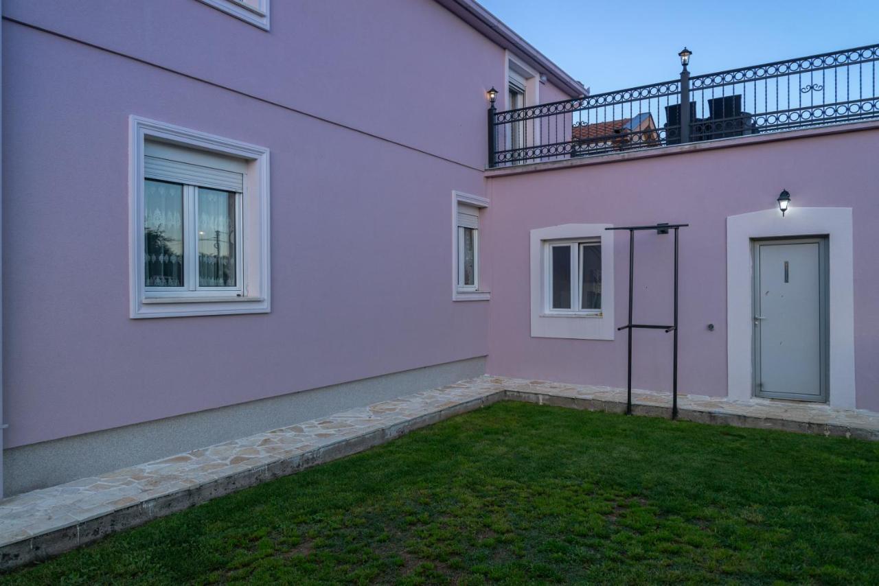 Apartman Mona Podgorica Exterior foto